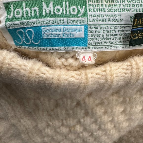 Vintage John Molloy Light Tan Cable Knit Sweater Hand Fashioned 100% Wool Sz 44 - Picture 6 of 6